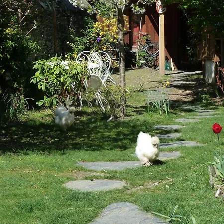 Le Petit Quernon 住宿加早餐酒店