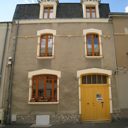 Le Petit Quernon 住宿加早餐酒店