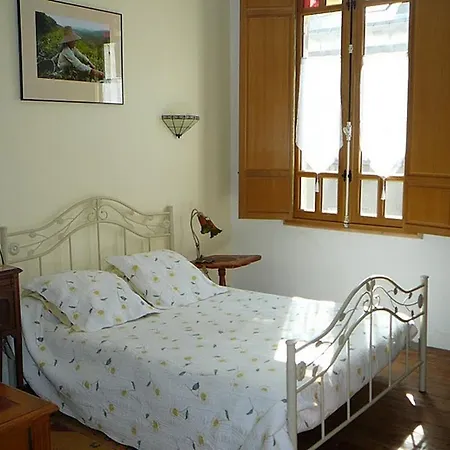 Le Petit Quernon Couette-café Angers