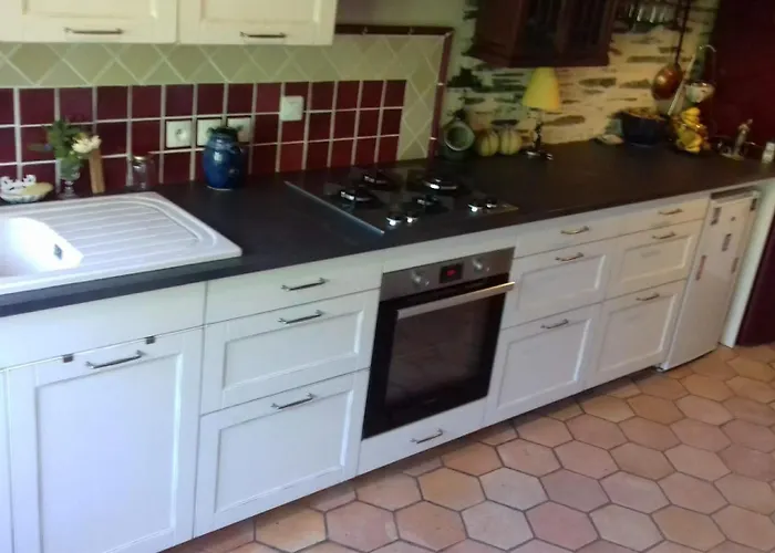 Le Petit Quernon 3* Angers