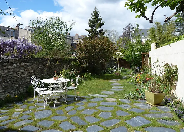 Le Petit Quernon Nocleg ze śniadaniem